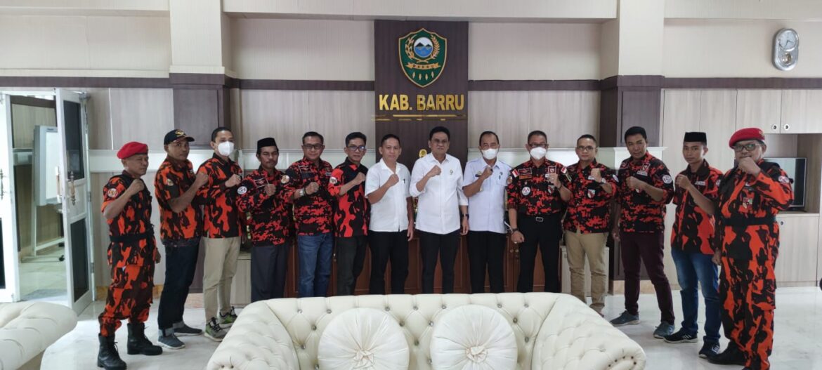 Bupati Barru Ir. H. Suardi Saleh, M.Si Merespon Kehadiran Pengurus MPC Pemuda Pancasila