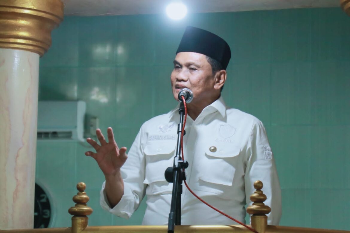 Bupati Barru Suardi Saleh Menghadiri Maulid Nabi Muhammad SAW Di Masjid Nurul Huda Ralla