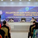 Bupati Barru Melantik dan Mengambil Sumpah Anggota BPD Pengisian Antar Waktu Bupati Barru Melantik dan Mengambil Sumpah Anggota BPD Pengisian Antar Waktu