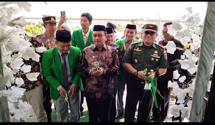Bupati Pasangkayu Resmikan gedung Kampus STKIP Tomakaka Tiwikrama Di Kabupaten Pasangkayu