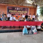 Pelaku Pembunuhan Dibaras Dapat Hadiah Tima Panas Pelaku Pembunuhan Dibaras Dapat Hadiah Tima Panas