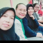 PENGUATAN PENDIDIKAN KARAKTER MELALUI KEGIATAN JUM’AT BERSIH PENGUATAN PENDIDIKAN KARAKTER MELALUI KEGIATAN JUM’AT BERSIH