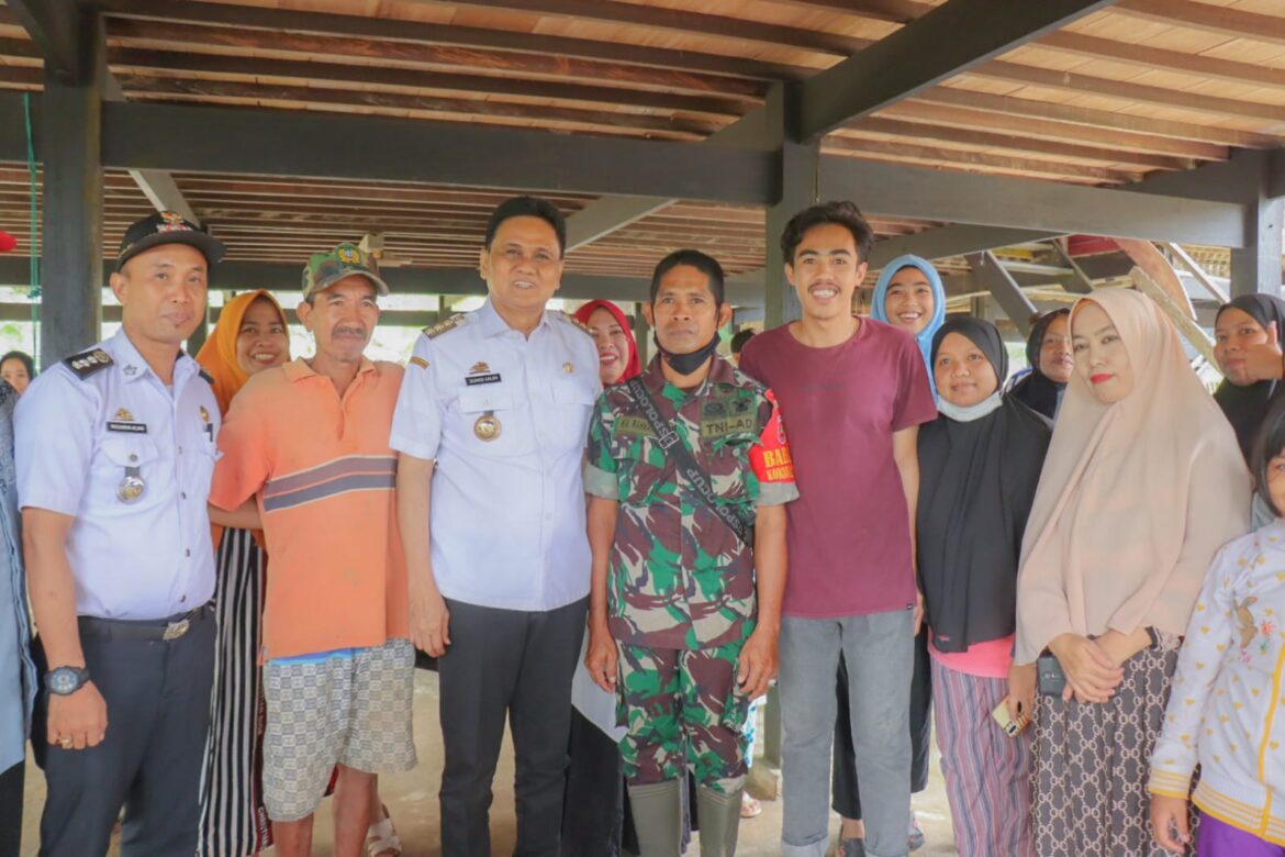 Prihatin dengan Kondisi Warga Pesse Pasca Jembatan Ambruk, Suardi Saleh Siapkan Bus Antar Jemput Anak Sekolah