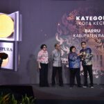 Baru Saja Merayakan Hari Jadi, Bupati Barru Hadir Langsung Menerima Penghargaan Adipura di Jakarta Pusat Baru Saja Merayakan Hari Jadi, Bupati Barru Hadir Langsung Menerima Penghargaan Adipura di Jakarta Pusat