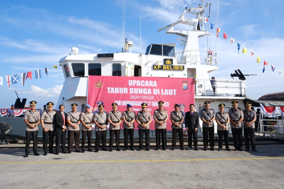 *Sambut HUT Bhayangkara Ke-77 Polri, Polda Sulsel lakukan Berbagai Giat Humanis*