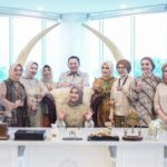 Terima Pengurus Ikatan Mantan Awak Kabin Garuda Indonesia, Ketua MPR RI Bamsoet Ajak Kembangkan Perekonomian Nasional* Terima Pengurus Ikatan Mantan Awak Kabin Garuda Indonesia, Ketua MPR RI Bamsoet Ajak Kembangkan Perekonomian Nasional*