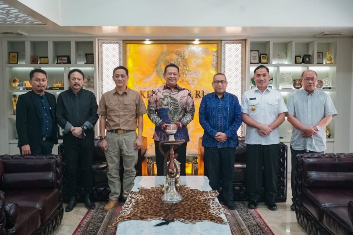 Ketua MPR RI Bamsoet Dukung Program Ruang Kuliah Digital bagi para mahasiswa Program Doktor Ilmu Hukum Universitas Borobudur Kerjasama dengan HeyLaw Indonesia*