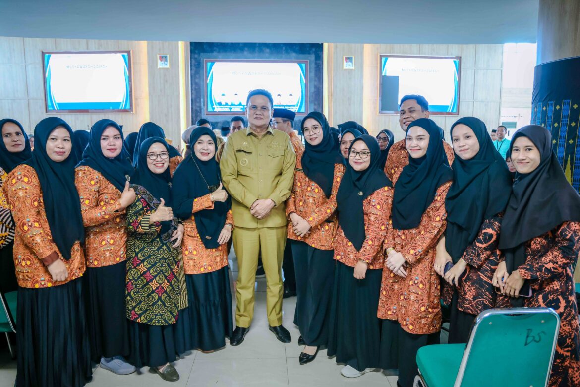 Bupati Barru Buka Musda AGPAII di Menara MPP