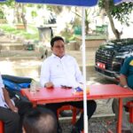 Bupati Barru Terlihat Akrab Dengan Penikmat Kopi Dari Berbagai Kalangan