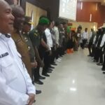 BUPATI BURU' KPU PROV' DAN KPU DAERAH KABUPATEN BURU' BUKA GELAR PELANTIKAN PARA PETUGAS' TEKNISI PEMUTAKHIRAN DATA' BUPATI BURU' KPU PROV' DAN KPU DAERAH KABUPATEN BURU' BUKA GELAR PELANTIKAN PARA PETUGAS' TEKNISI PEMUTAKHIRAN DATA'