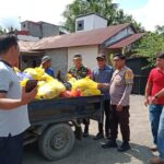 PT VKS Salurkan Bantuan 500 Paket Sembako Pada Masyarakat Desa Kasoloang Melalui Program CSR