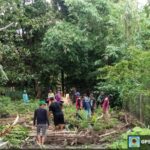 Kades Manuba Pimpin Langsung Gotong Royong di Dusun Barantang