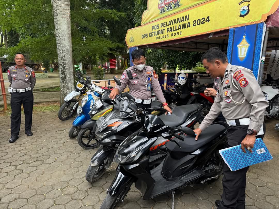 Satlantas Polres Bone Semakin  Melaksanakan  Penindakan  Terhadap  Para Pelanggar