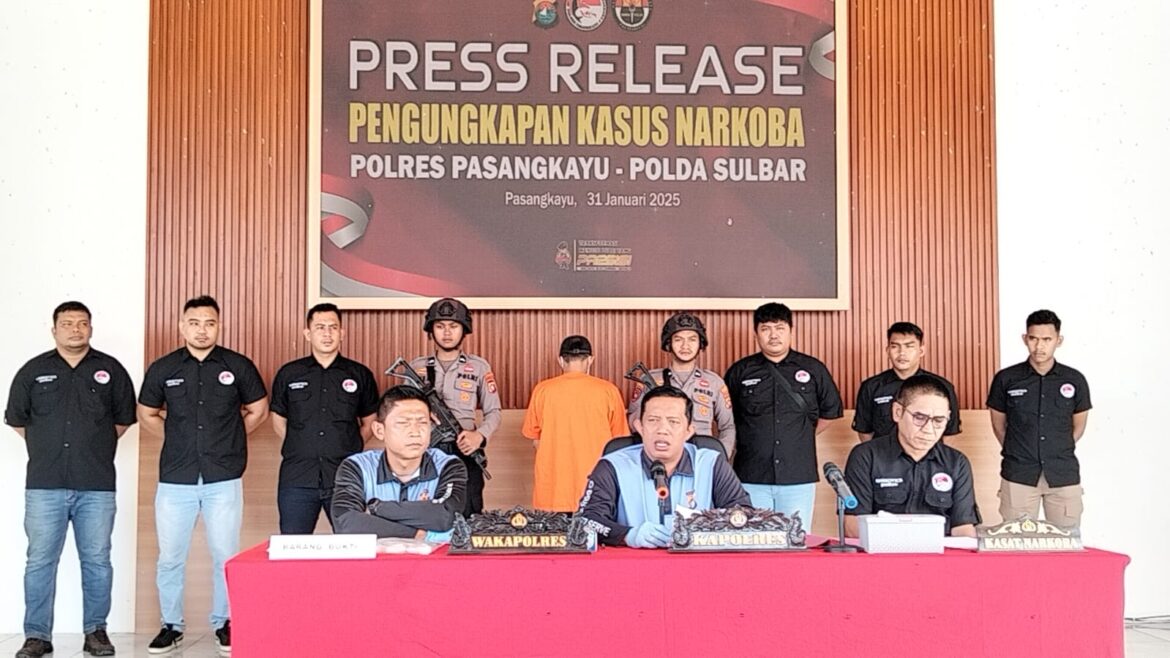 Press Release di Gelar Polres Pasangkayu Hasil Penangkapan Satu Orang Bawah Narkoba Jenis Sabu Berat 755,4 Gram