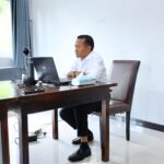 Bupati Bone Memberikan Pengarahan dalam Rakor  Meningkatkan Sinergitas Pemerintah Via Virtual