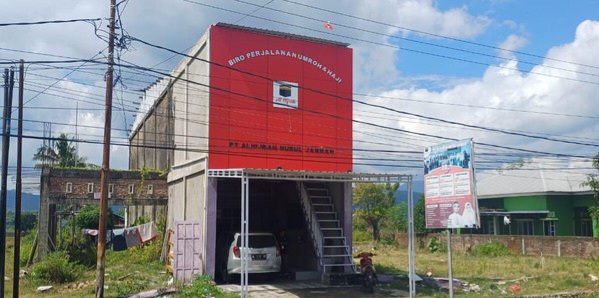 Owner PT.Al’hijrah Nurul Jannah Seorang PNS Kesehatan Di Kab.Barru