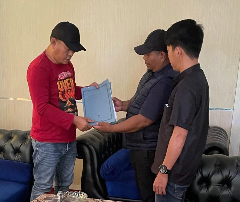 Wakil Ketua DPRD Luwu UtaraTerima Tembusan Surat Somasi dari FK. LSM-Pers Terkait Tambang Ilegal.