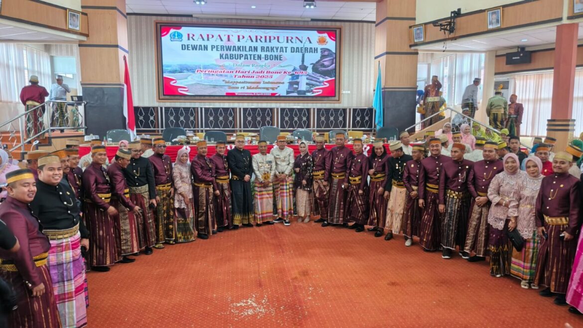 Rapat Paripurna Dewan Perwakilan Rakyat Daerah (DPRD) Kabupaten Bone Dalam Rangka Peringatan Hari Jadi Bone (HJB) Ke-695