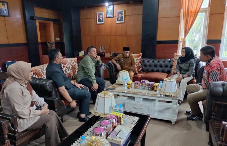 Konsultasi RPJMD Tahun 2025-2029, DPRD Luwu Utara Bersama Sekwan Terima Kunker DPRD Luwu Timur.