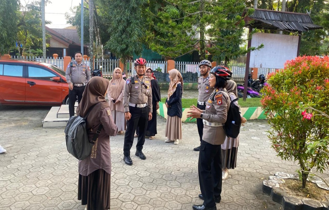 Patroli Sepeda Sehat Bersemangat, Sat Lantas Polres Barru Gaungkan Tertib Lalu Lintas dan Gaya Hidup Sehat