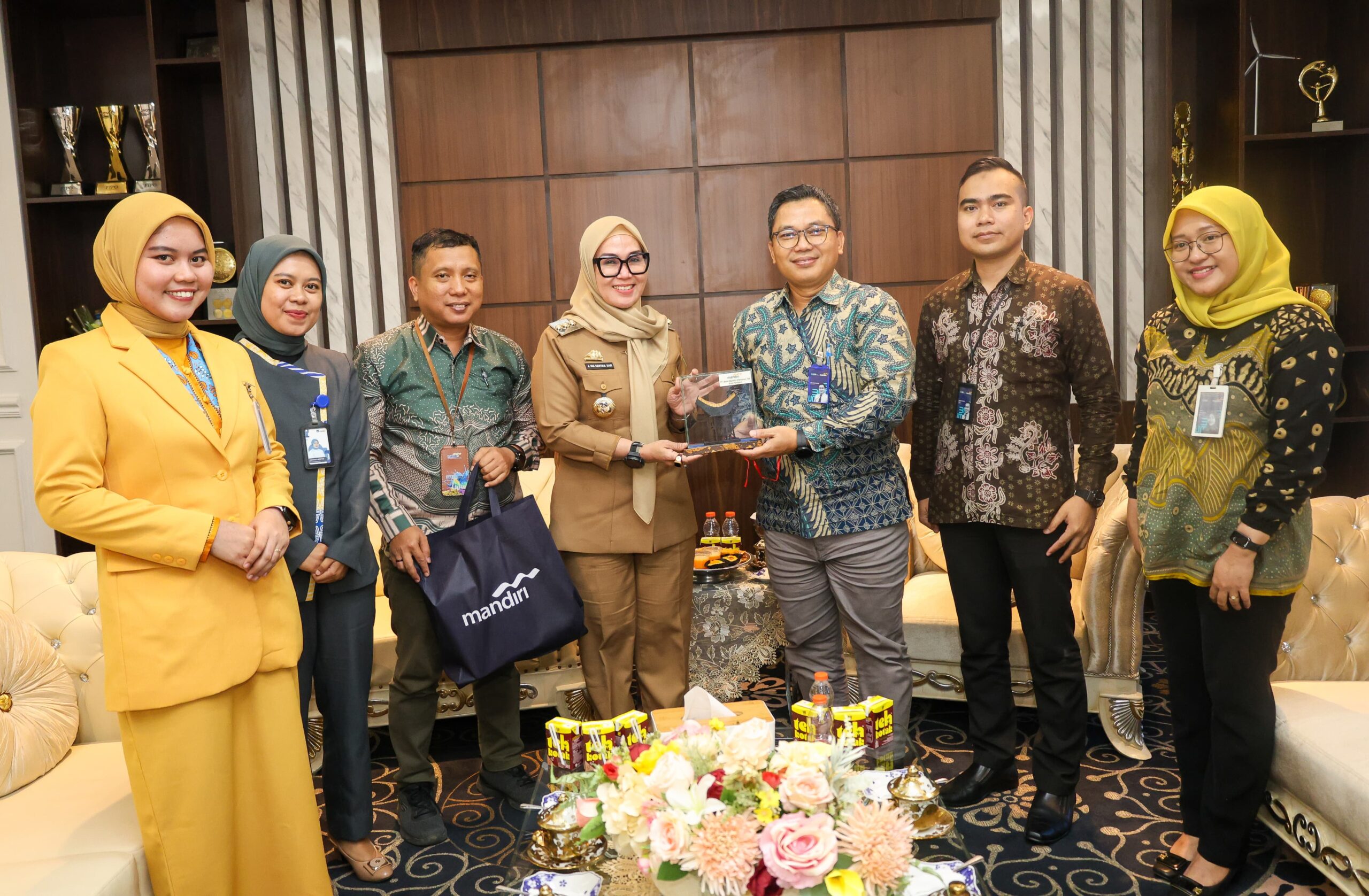 Bupati Barru Menerima Kunjungan Audensi Bank Mandiri Barru