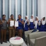 Kadis Disporapar, Saleh, S.Sos,. Dan PIK-R Generik SMA 4 Lutra Lakukan MoU, " Dukung Program Konseling Remaja dan Eksplore Objek Wisata Unggulan,"