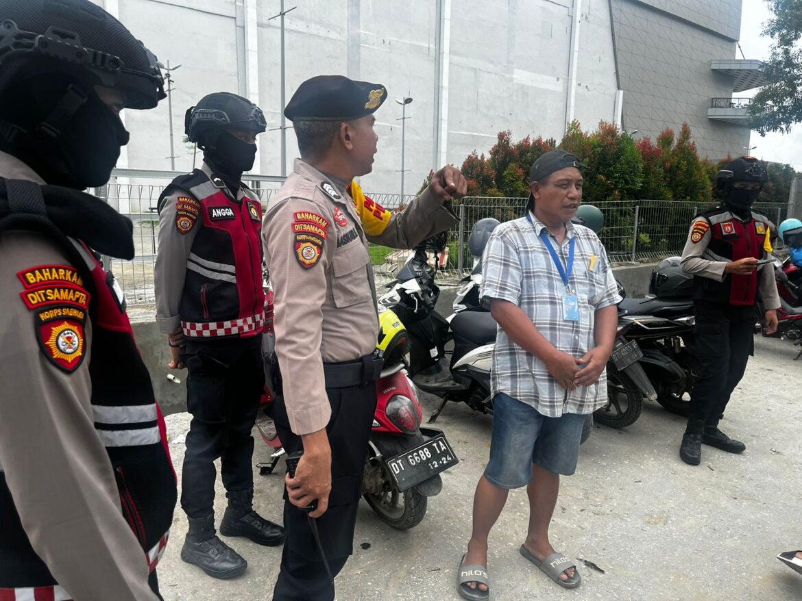 *Ops Pekat Anoa 2025: Satgas Preventif Amankan Juru Parkir Liar di Dua Titik Rawan di Kota Kendari*