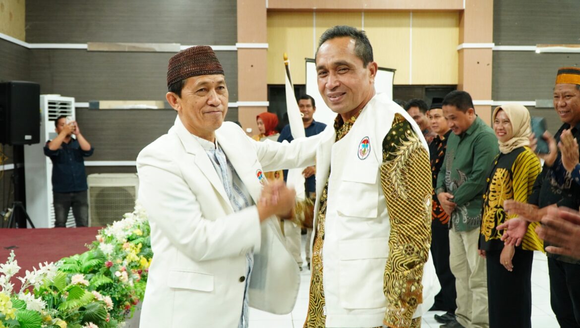 Mandar, S.Hut., M.M., Resmi Pimpin IKA Unanda, ” Siap Bangun Kolaborasi Dengan Pemda Se-Tana Luwu.”