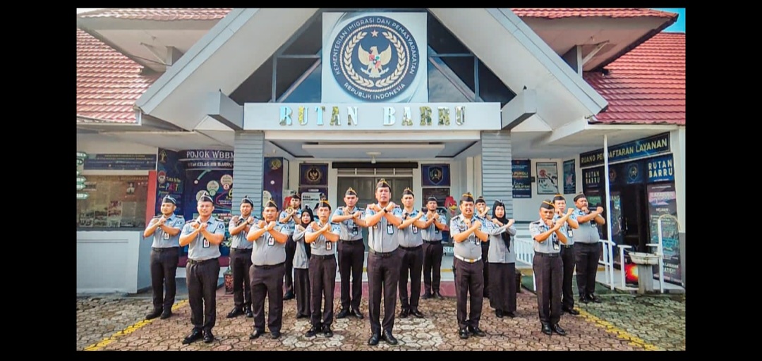 Pegawai Rutan Barru Ikrarkan Komitmen Zero Narkoba dan HP Ilegal