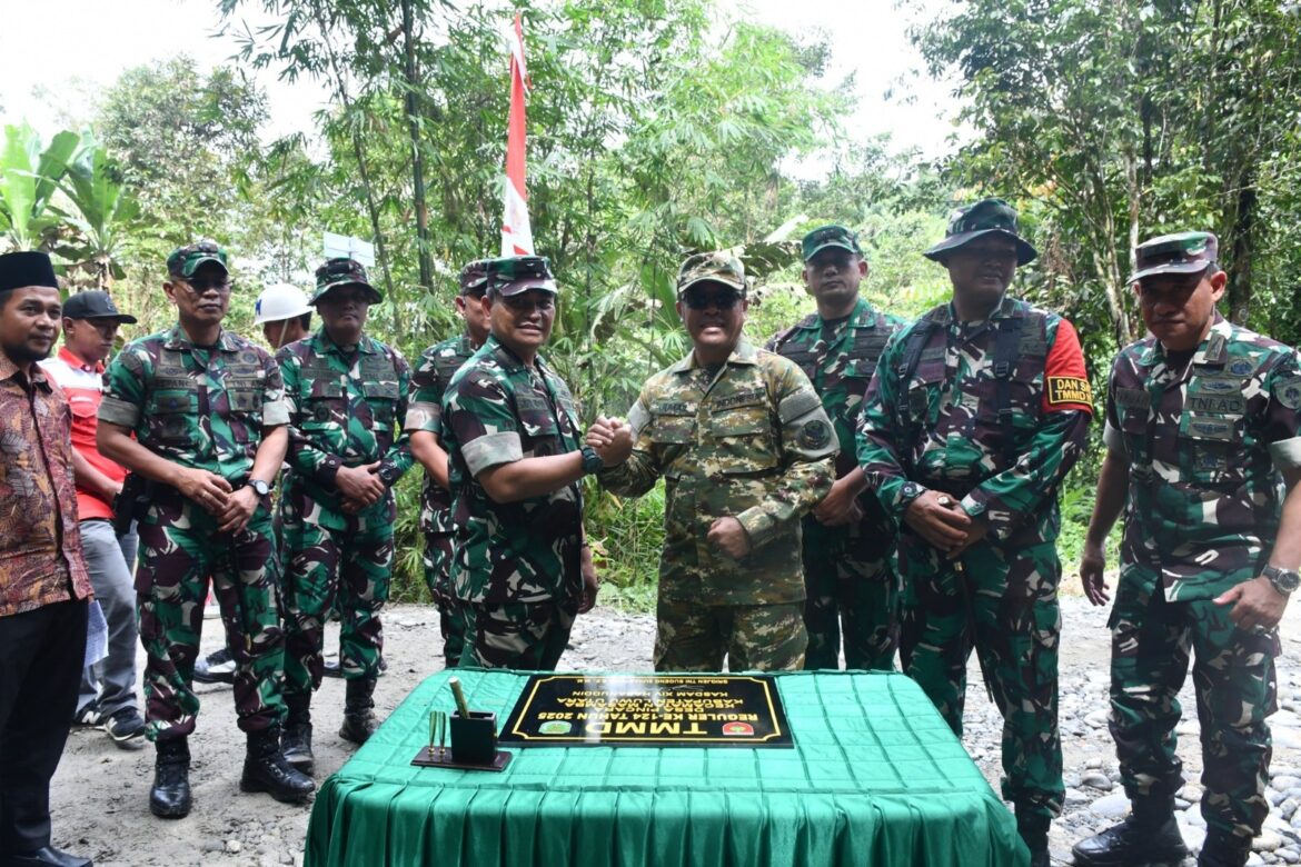 Program TMMD ke-124 Kodim 1403/Palopo di Desa Pincara Kecamatan Masamba Telah Selesai Dan Resmi Ditutup.