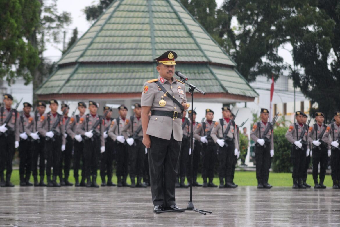 *Polda Sultra Gelar Upacara Ziarah di TMP Watubangga Peringati Hari Bhayangkara ke-79*