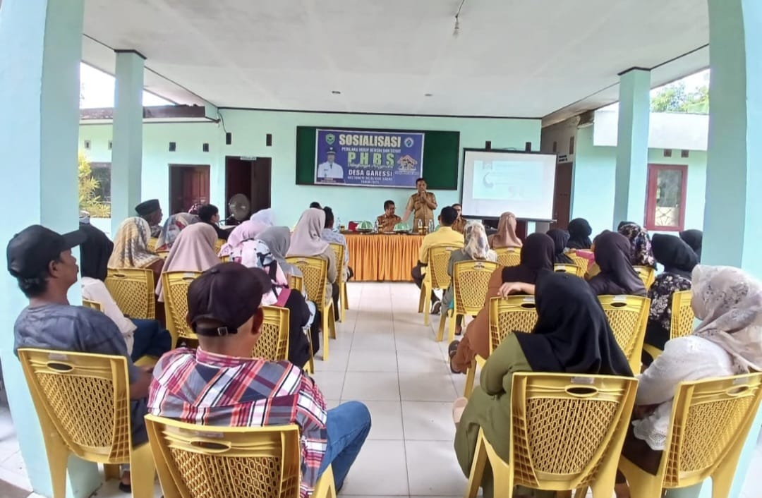 Pemdes Garessi Gelar PHBS di Aula Kantor Desa