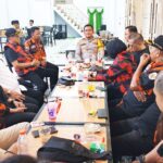 Ketua MPC Pemuda Pancasila Barru Bersama Jajaran Gelar Silaturahmi dengan Kapolres Barru yang Baru Ketua MPC Pemuda Pancasila Barru Bersama Jajaran Gelar Silaturahmi dengan Kapolres Barru yang Baru