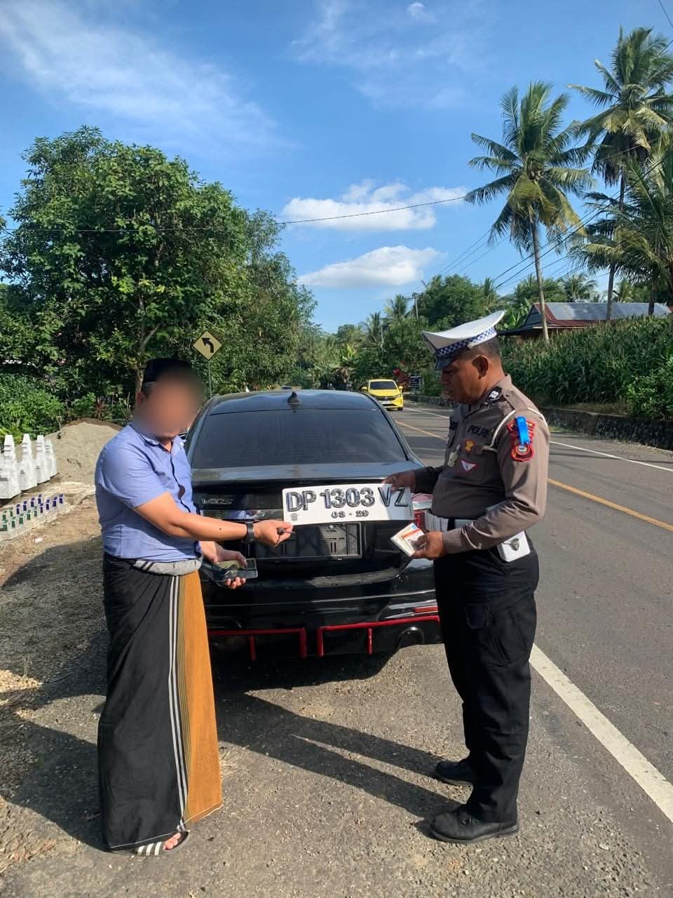 Ops Patuh, Polantas Bone Tindak Tegas Kendaraan Overload dan Pengguna TNKB Tak Spektek