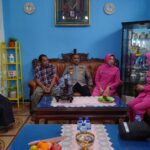 *Momentum Hari Bhayangkara ke-79, Kapolda Sultra Kunjungi Personel dan Purnawirawan Yang Sakit*