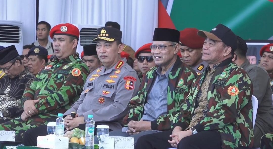 Kapolri Pimpin Apel Akbar Kokam Pemuda Muhammadiyah 2025 di Yogyakarta, Tegaskan Sinergi Ketahanan Pangan
