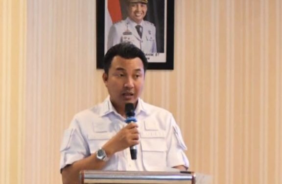 Bupati Andi Rahim Sampaikan Edukasi Keuangan Kepada Camat, Lurah Dan Kepala Desa.