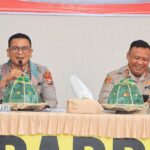 Polres Barru Gelar Pisah Sambut Kapolres dari Pejabat Lama AKBP Dodik Susianto Digantikan oleh Pejabat Baru AKBP Ananda Fauzi Arahap Polres Barru Gelar Pisah Sambut Kapolres dari Pejabat Lama AKBP Dodik Susianto Digantikan oleh Pejabat Baru AKBP Ananda Fauzi Arahap