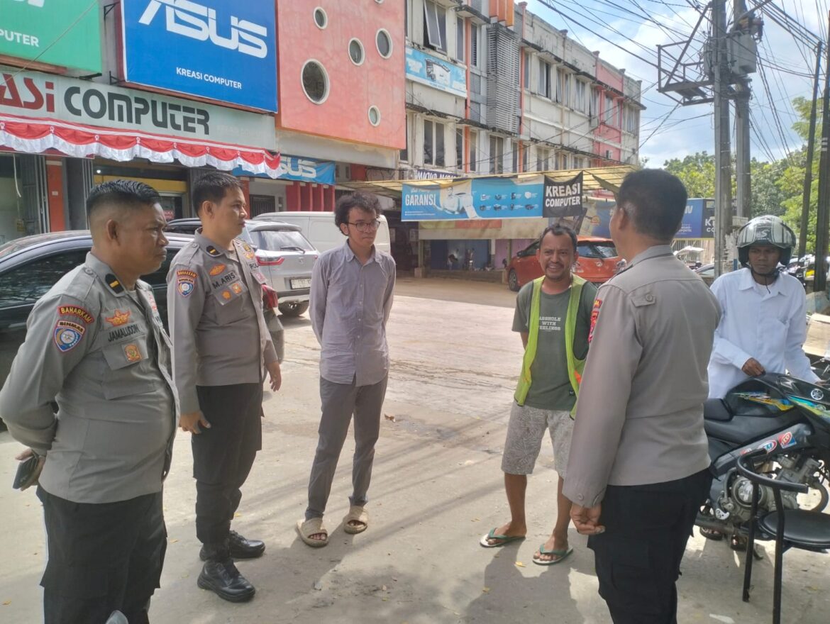 *Satgas Polda Sultra Lakukan Monitoring Juru Parkir, Cegah Praktik Pungli Berkedok Uang Keamanan*