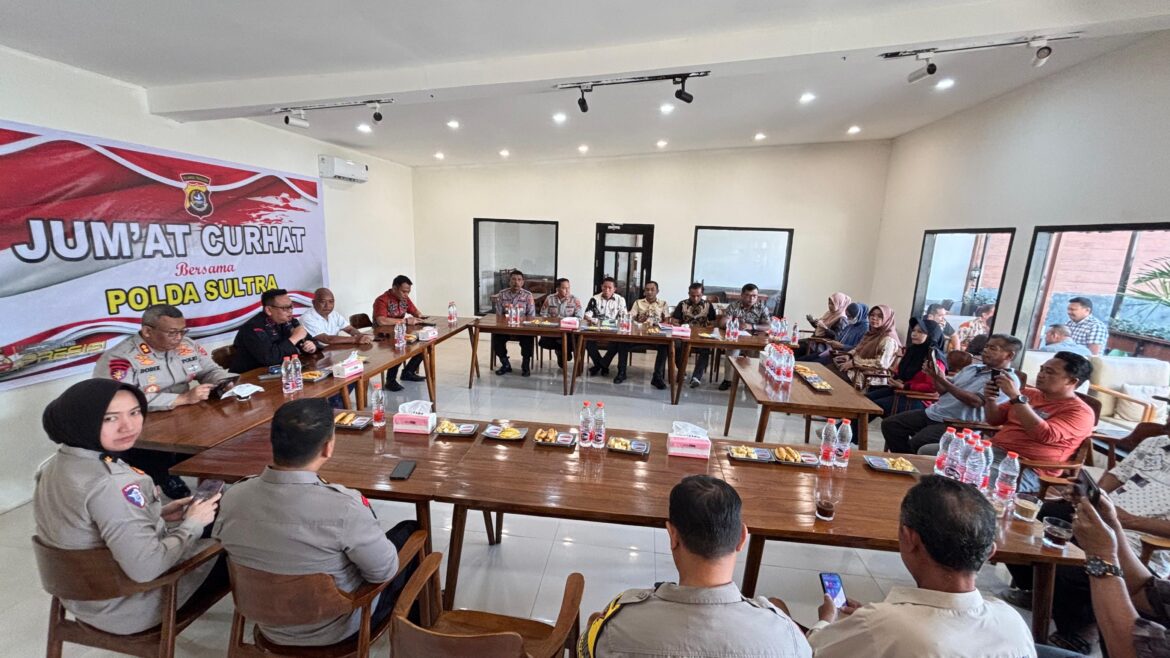 *Jumat Curhat Polda Sultra, Warga Sampaikan Keluhan dan Apresiasi Penanganan Kasus Oleh Kepolisian*