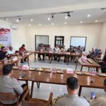 *Jumat Curhat Polda Sultra, Warga Sampaikan Keluhan dan Apresiasi Penanganan Kasus Oleh Kepolisian*