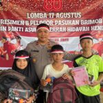 Resimen II Pelopor Pasbrimob II Meriahkan HUT ke-80 RI Bersama Anak Panti Asuhan di Kendari Resimen II Pelopor Pasbrimob II Meriahkan HUT ke-80 RI Bersama Anak Panti Asuhan di Kendari