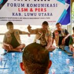 Forum Komunikasi LSM-PERS Kabupaten Luwu Utara Memiliki Peran Penting Dalam Menyikapi Issu-Issu Yang Ada Di Luwu Utara. Forum Komunikasi LSM-PERS Kabupaten Luwu Utara Memiliki Peran Penting Dalam Menyikapi Issu-Issu Yang Ada Di Luwu Utara.