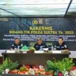 *Bid TIK Polda Sultra Gelar Rakernis, Bahas Transformasi Digital Berbasis AI untuk Layanan Publik* *Bid TIK Polda Sultra Gelar Rakernis, Bahas Transformasi Digital Berbasis AI untuk Layanan Publik*