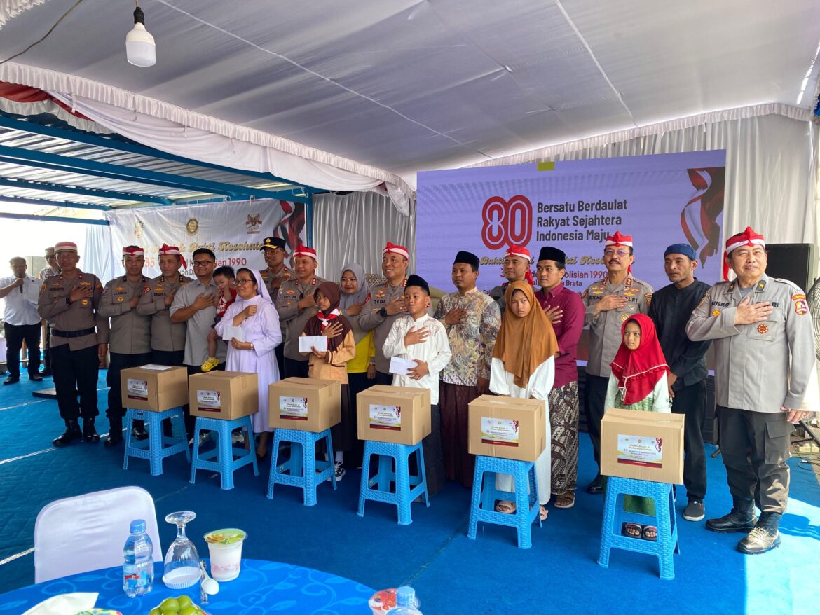 Alumni Akpol 90 Gelar Bakti Sosial, Warga Sayung Rasakan Manfaat Langsung