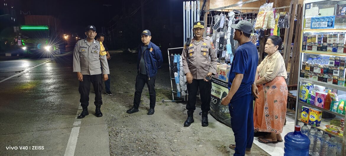 Patroli Biru Polsek Barru Jaga Kamtibmas, Remaja Diimbau Pulang dan Pemilik Kos Diminta Waspada