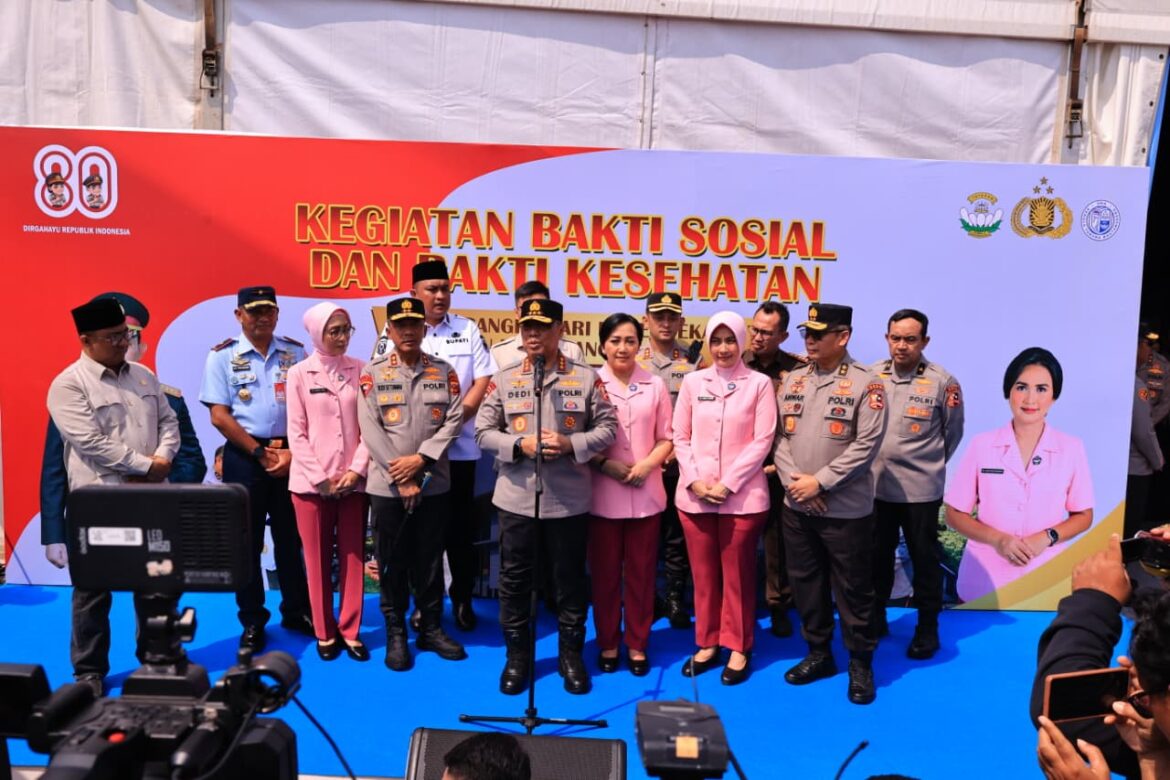 Wakapolri Tinjau Pembangunan SMA Kemala Taruna Bhayangkara dan Gelar Bakti Sosial Serta Bakti Kesehatan di Bogor