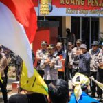Tolak Represif Aparat, Mahasiswa Barru Sampaikan Aspirasi dan Dikawal Penuh Kapolres Tolak Represif Aparat, Mahasiswa Barru Sampaikan Aspirasi dan Dikawal Penuh Kapolres