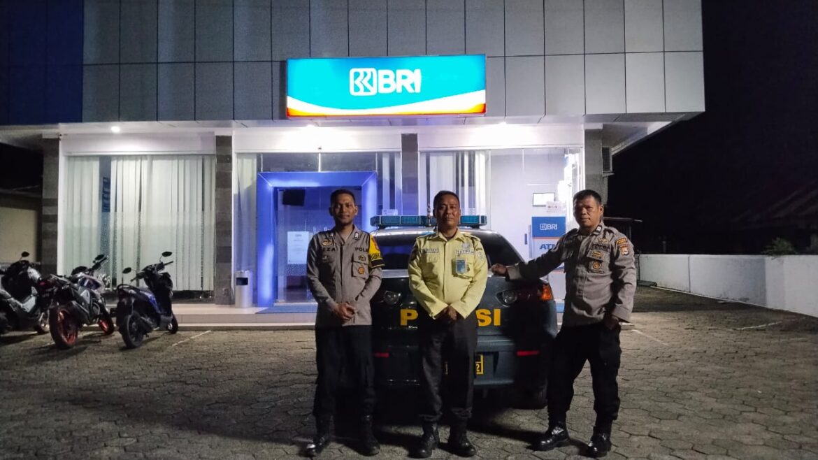 Polsek Soppeng Riaja Gelar Patroli Mobile, Jaga Keamanan dan Ketertiban di Wilayah Barru