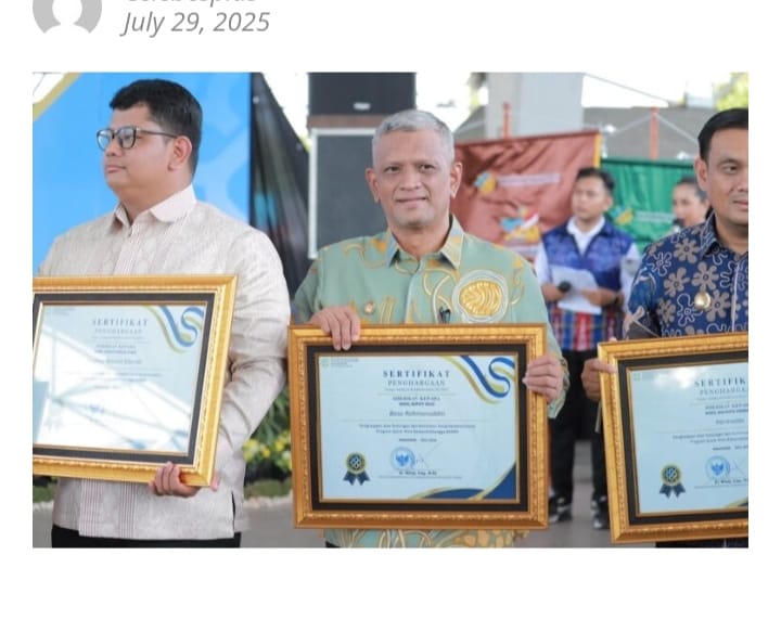 WABUP WAJO Hadiri Peringatan Hari Keluarga Nasional, Terima Penghargaan atas Capaian Penurunan Stunting